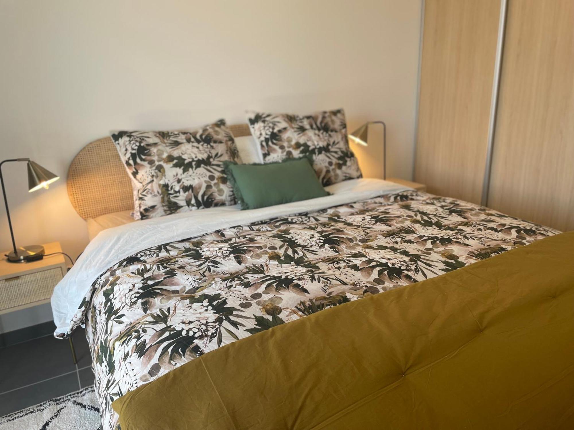 Cannes, Appartement Avec Parking+Terrasse, Croisette A Pied! Buitenkant foto